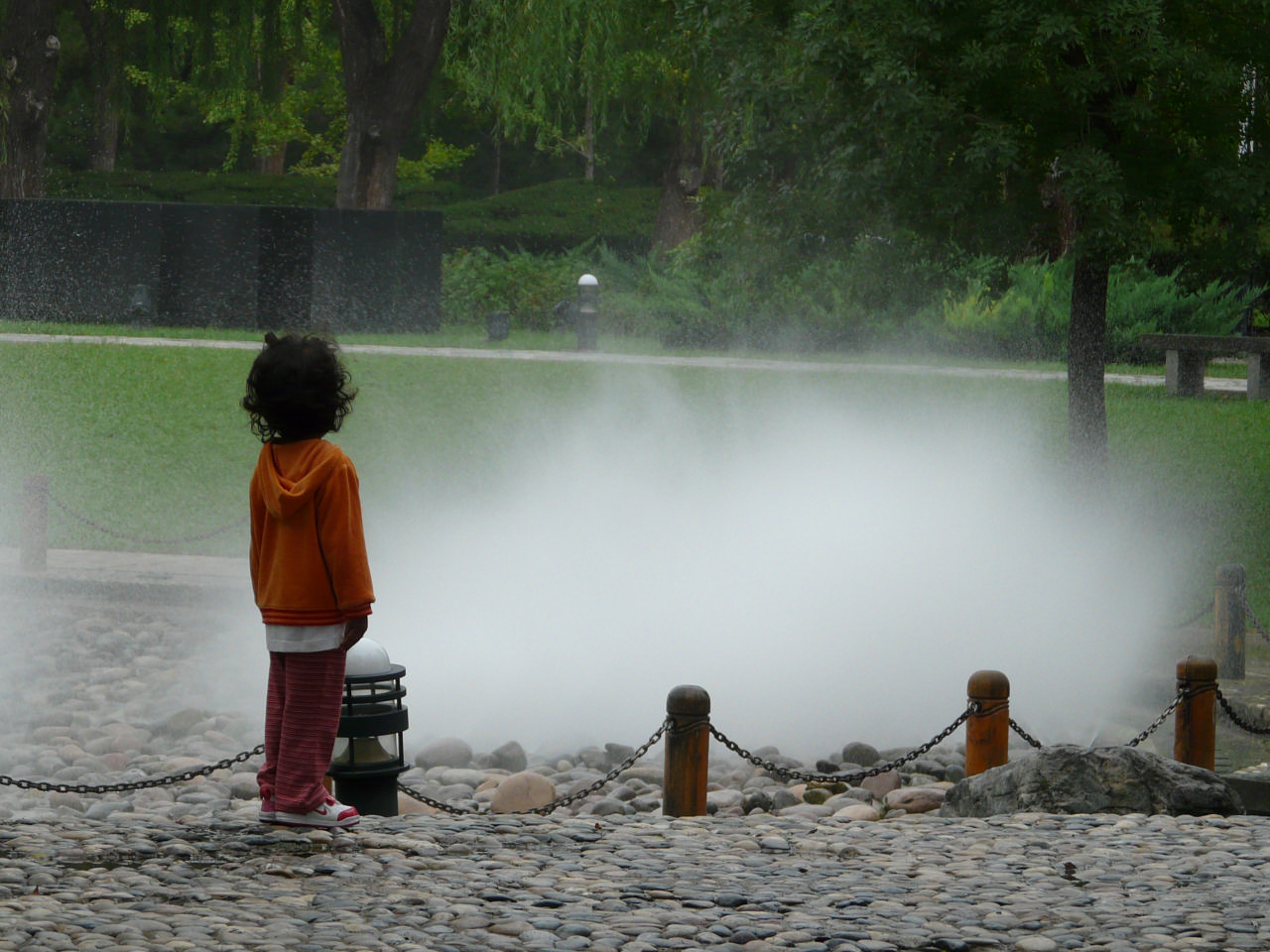 l'enfant et l'eau - chaoyang park - Beijing