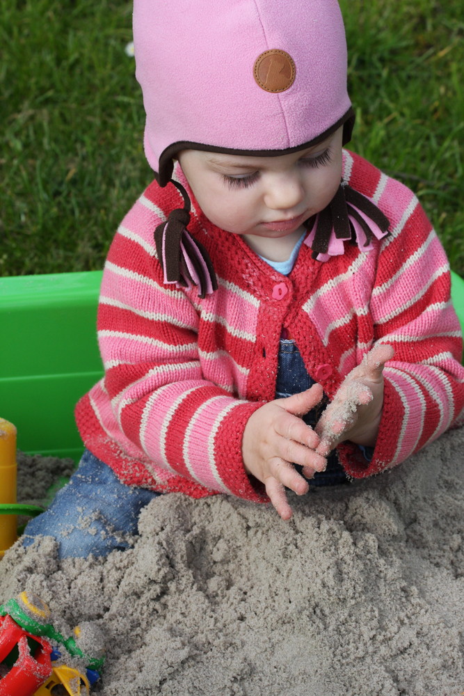 Leni und der Sand