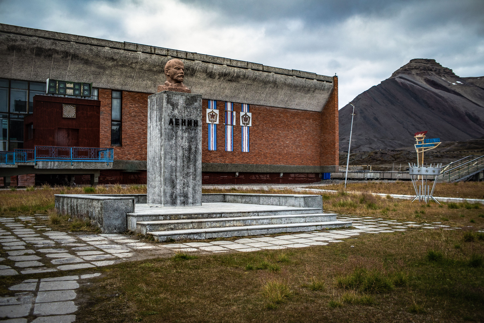 Lenin auf dem Zentralplatz in Pyramiden