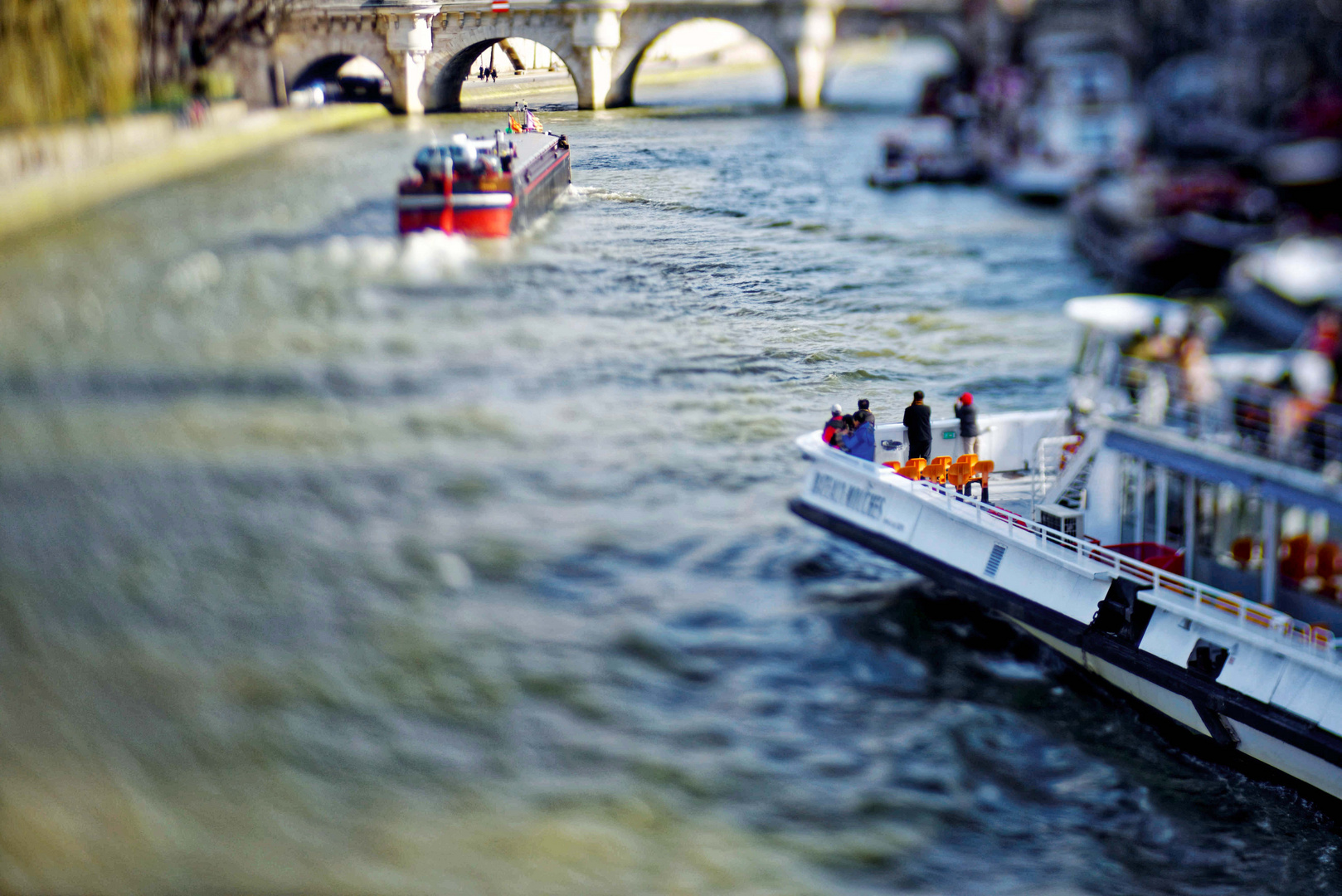 lensbaby_on the Seine