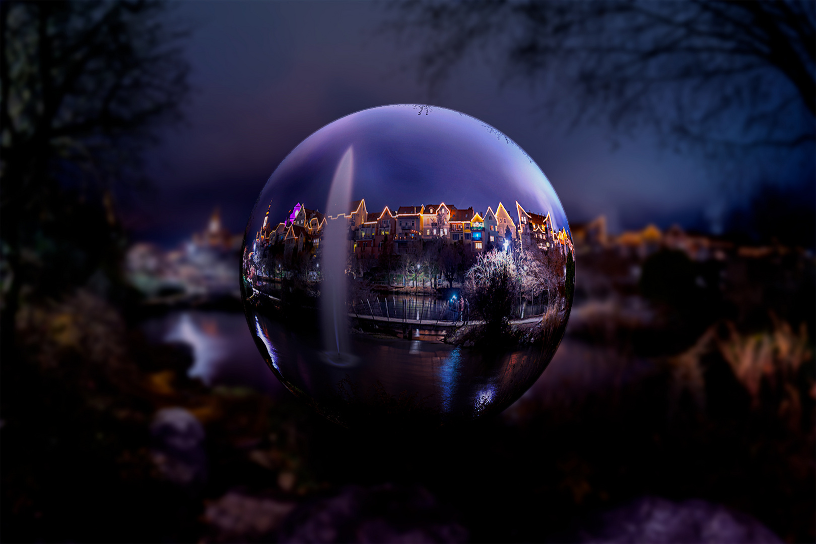 Lensball