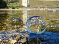 Lensball