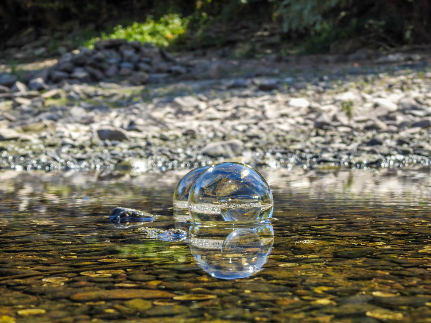 Lensball