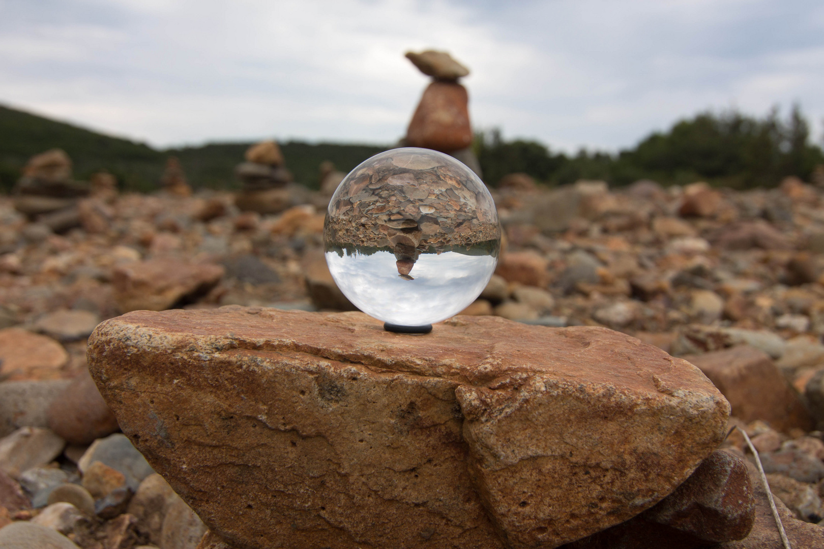 Lensballversuch in den Bergen Sardiniens