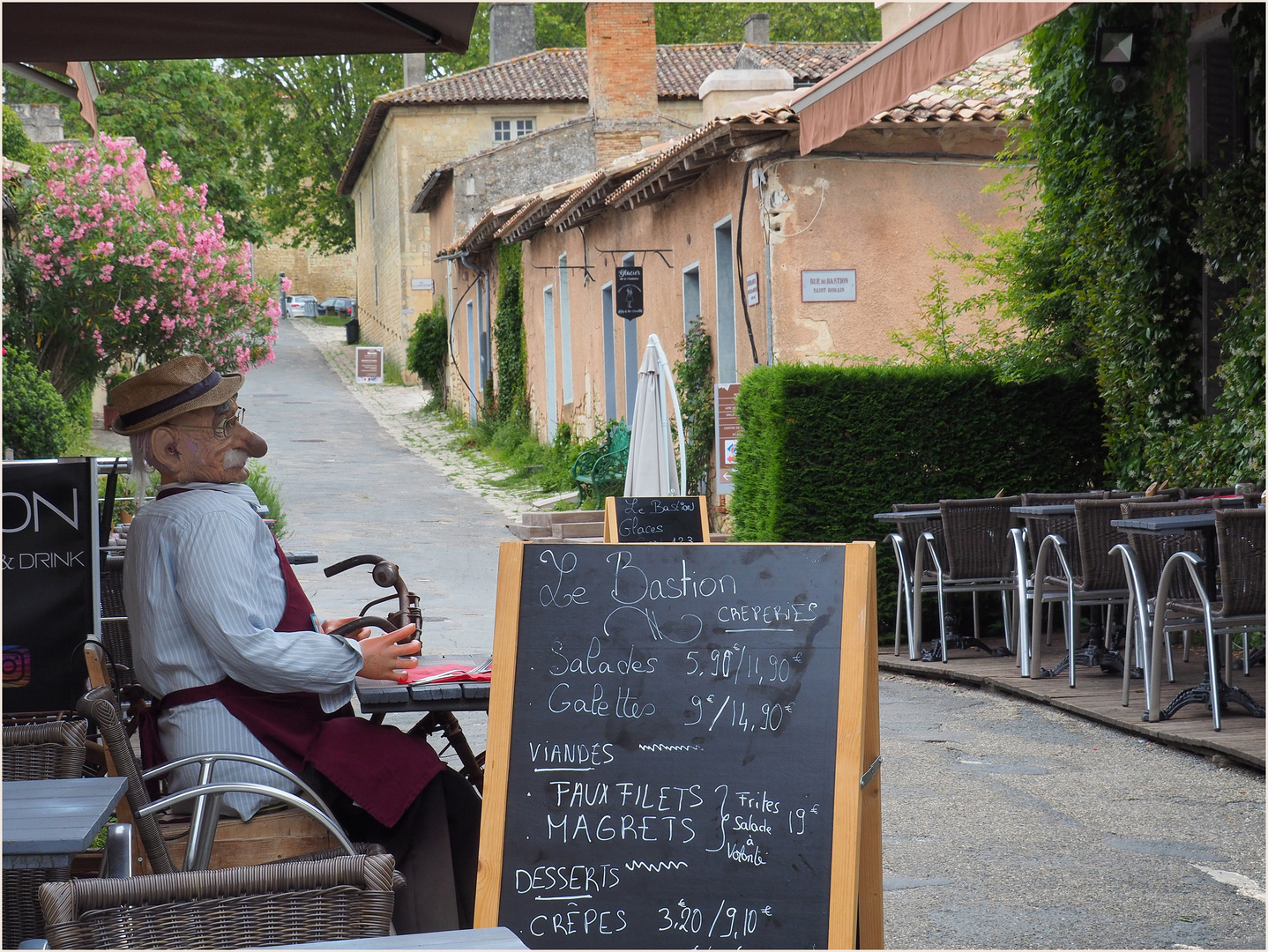 L’enseigne d’un restaurant de la citadelle de Blaye