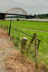 Lent - Bride over River Waal