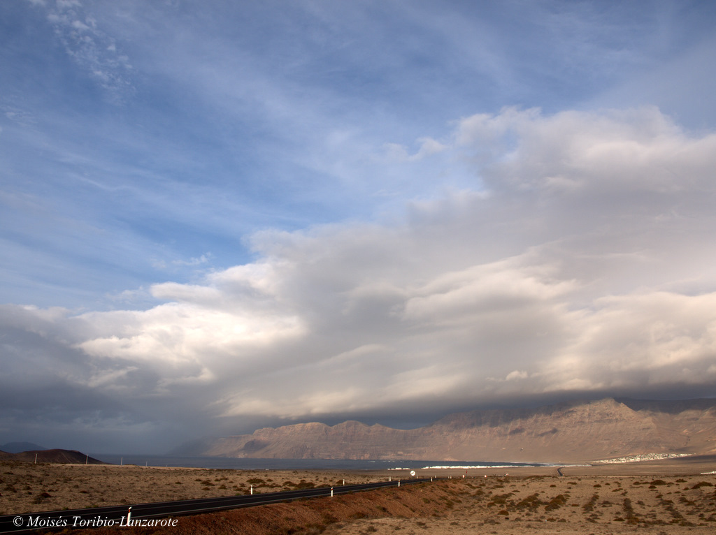 Lenticular, Famara. Lanzarote.