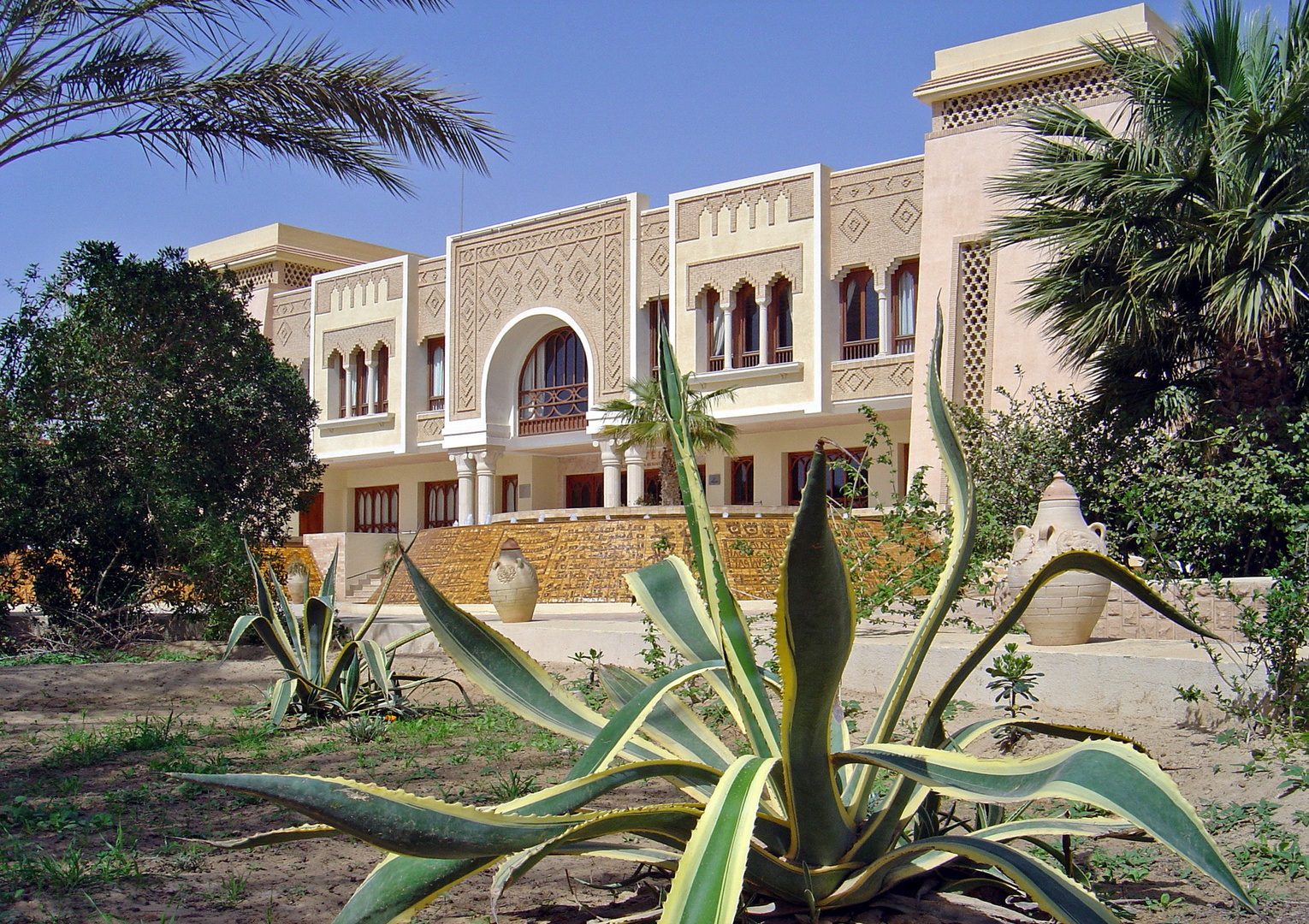 L’entrée de l’Hôtel Palm Beach Tozeur