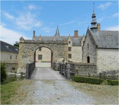 l'entrée du château