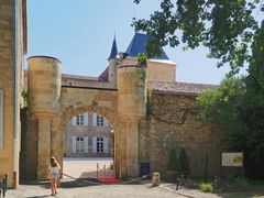L’entrée du Château de Mons