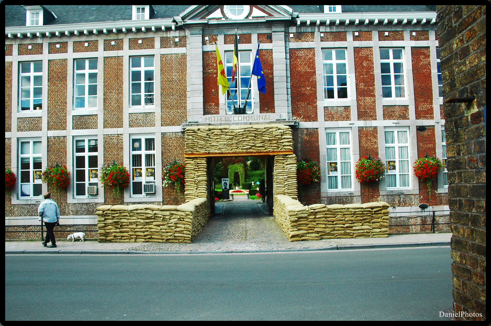 L'entrée du parc de Flémalle