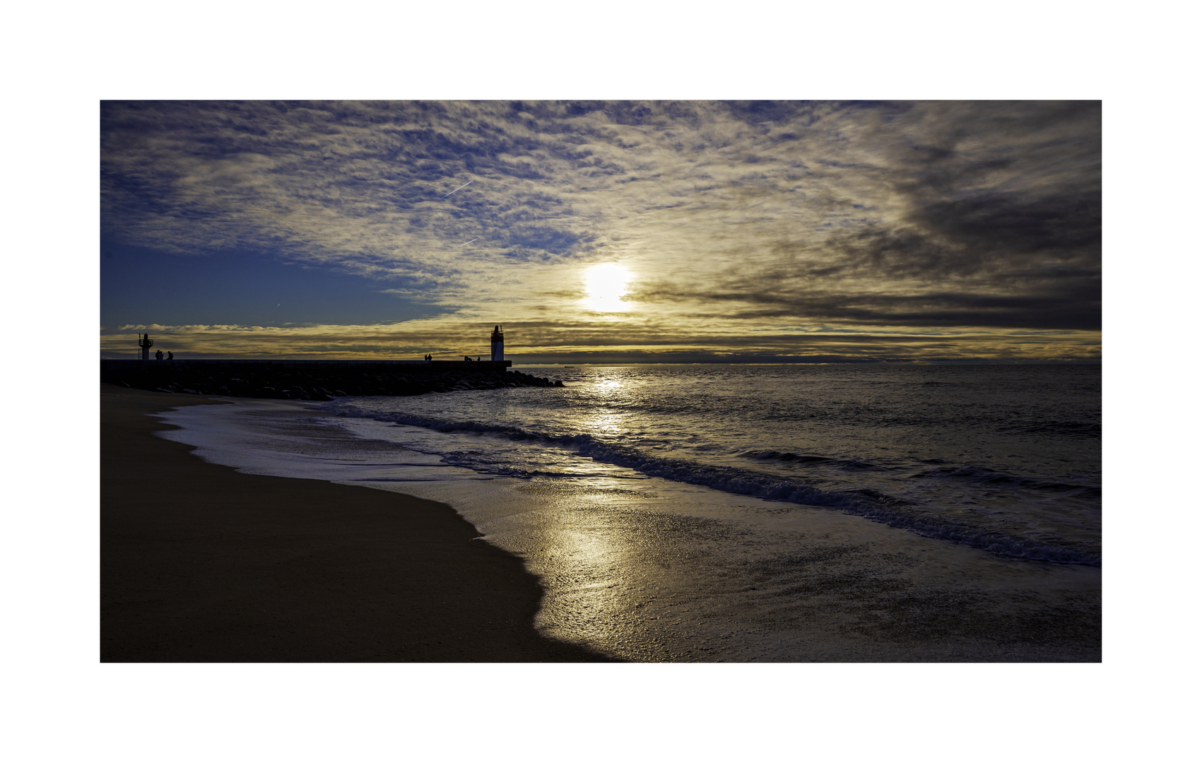 L'entrée du port de Capbreton