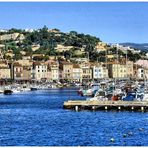 L'entrée du port de Cassis