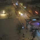 L'entrée du quartier chinois de Montréal sous les flocons d'une nuit d'hiver