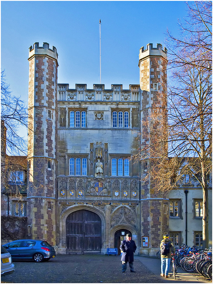 L’entrée principale de Trinity College  --  Cambridge