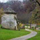 l'entrée vers le chateau de Bussy Rabutin