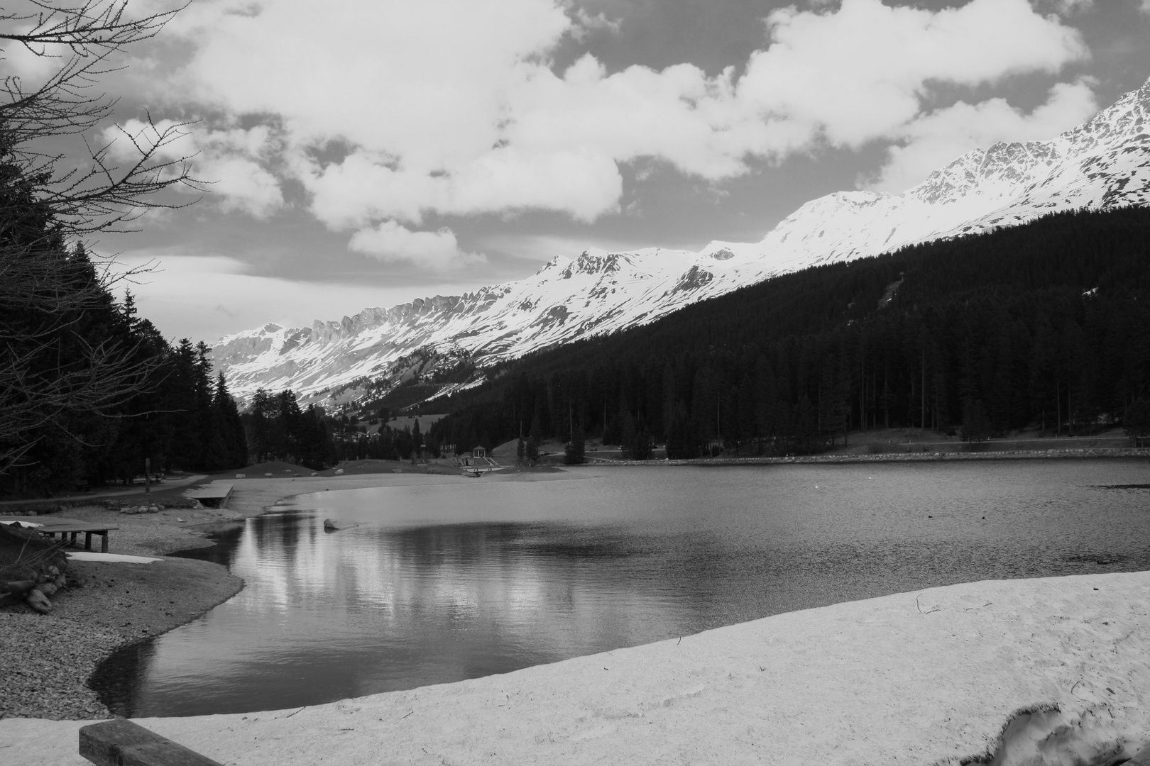 Lenzerheider See im Frühling