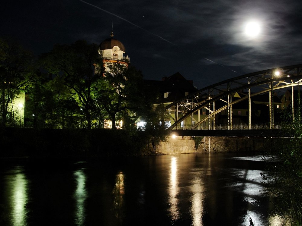 Leoben - Nacht und Tag ..