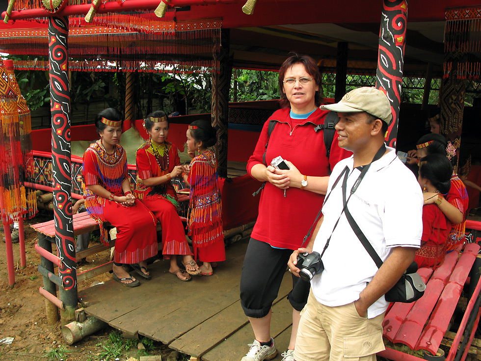 Leonardus Nyoman & Elke