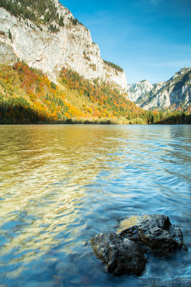 Leopoldsteinersee im Herbst