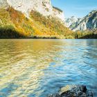 Leopoldsteinersee im Herbst