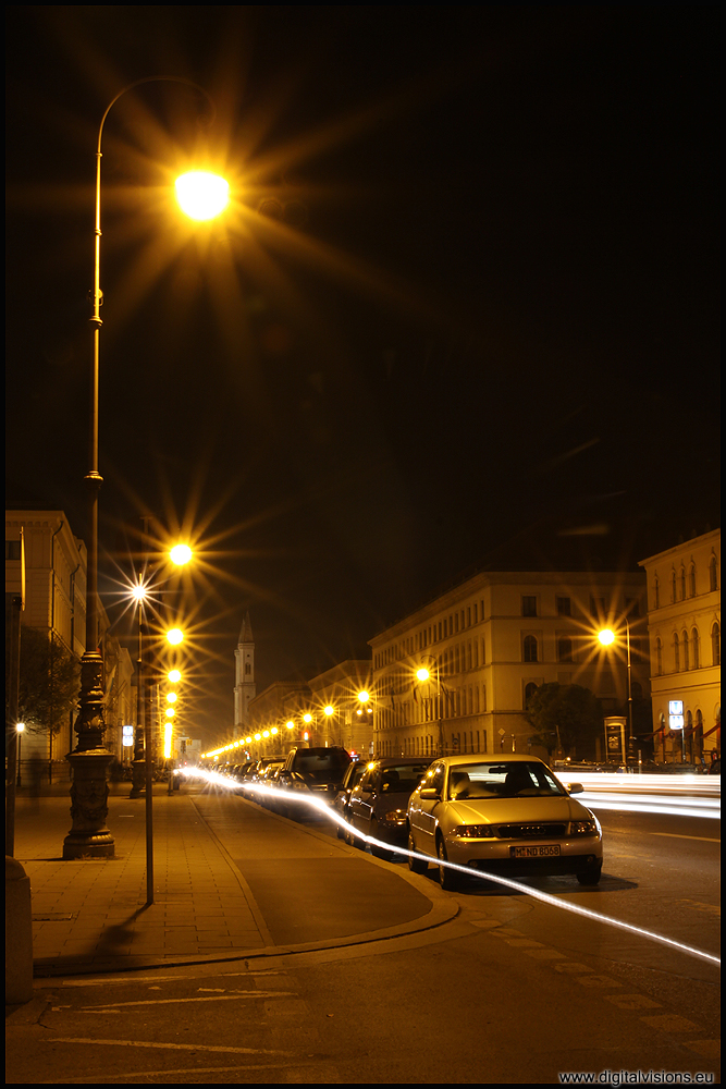 Leopoldstraße by Night