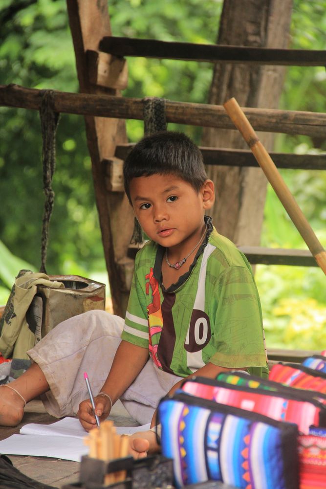 Lernen in Thailand von Nicole Schladt 