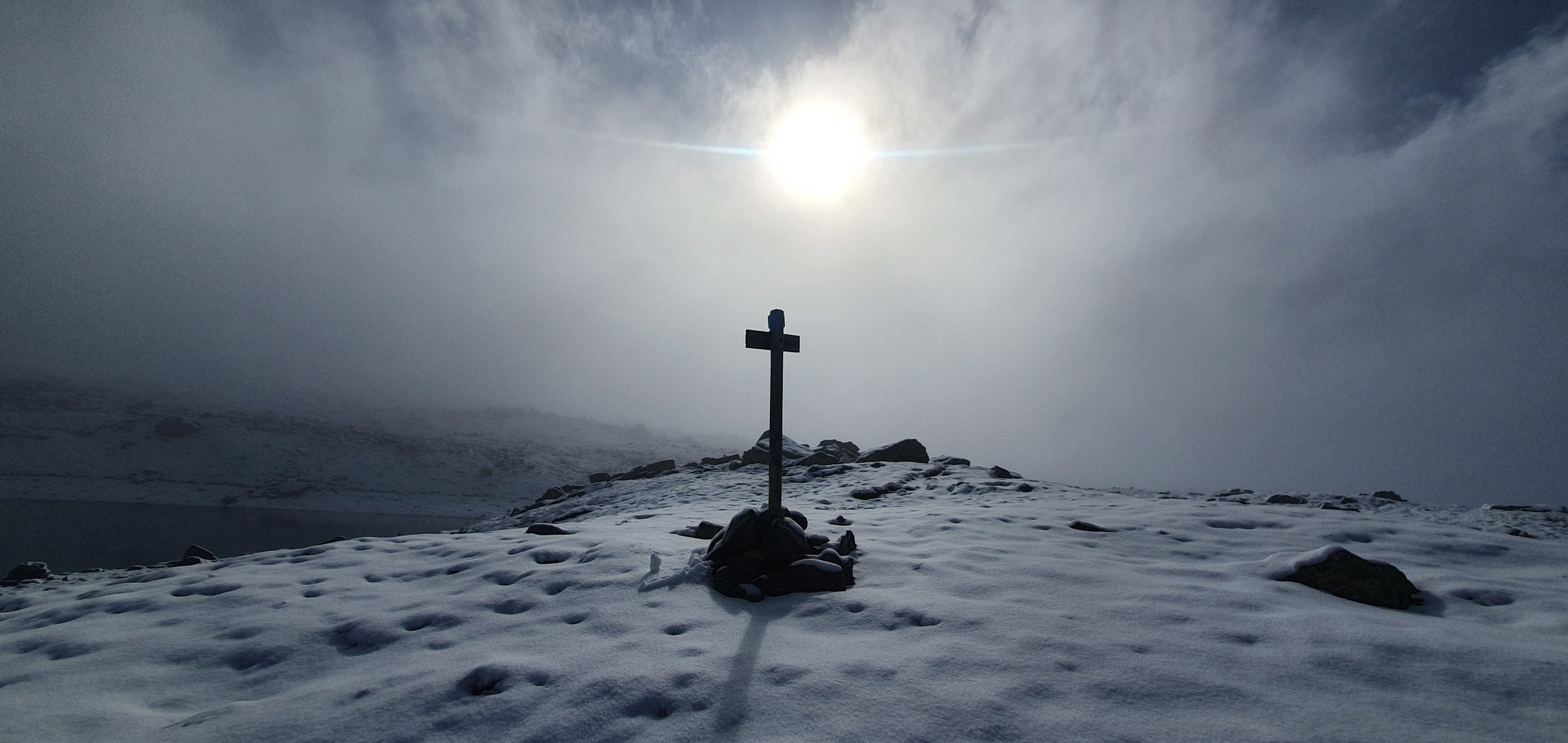 les Alpes en hiver, à lautomne et en étè