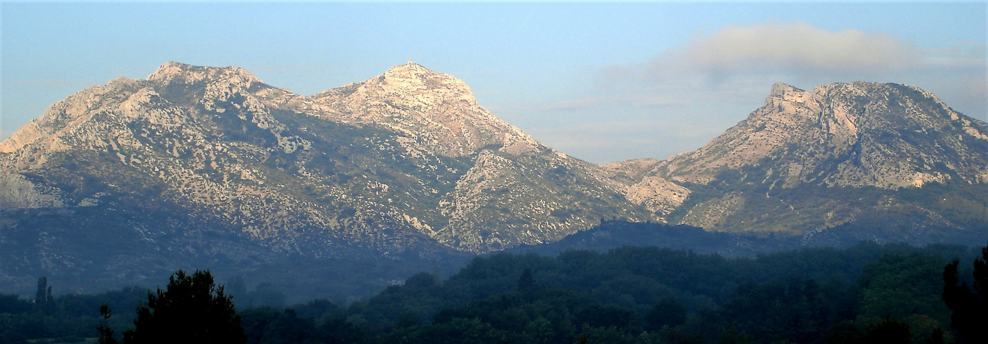 LES ALPILLES