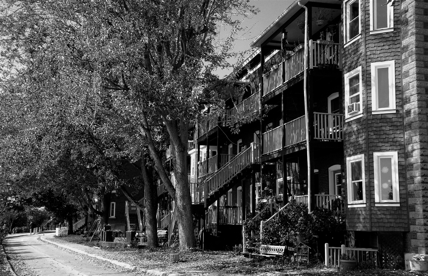 les balcons de bois