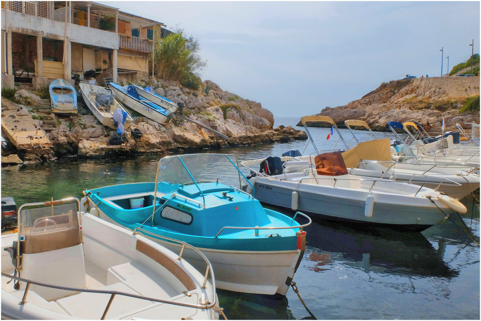 Les bateaux bleus