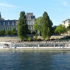 les bateaux mouches à Paris !