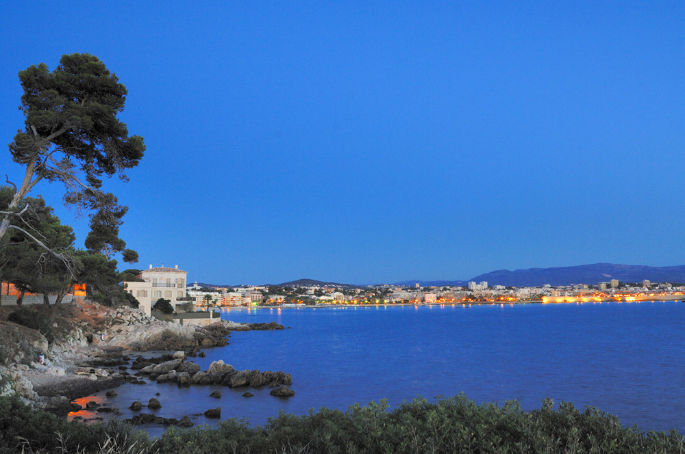 Les bleus d'Antibes