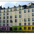 Les boutiques hautes en couleurs Antoine et Lili au bord du Canal Saint-Martin