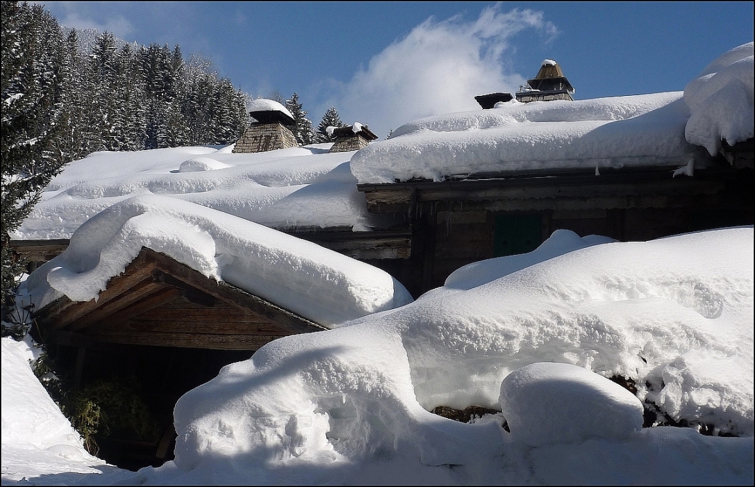 Les chalets de la Chapelle d'Abondance ( hte-Savoie )