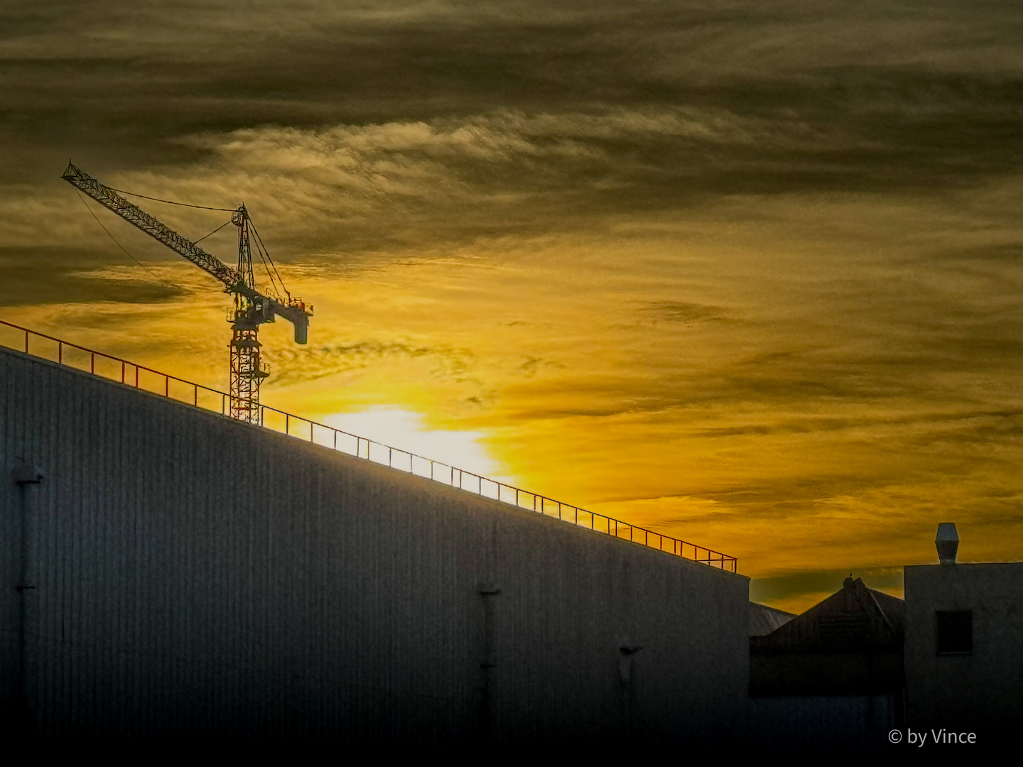 Les chantiers de l'Atlantique au crépuscule