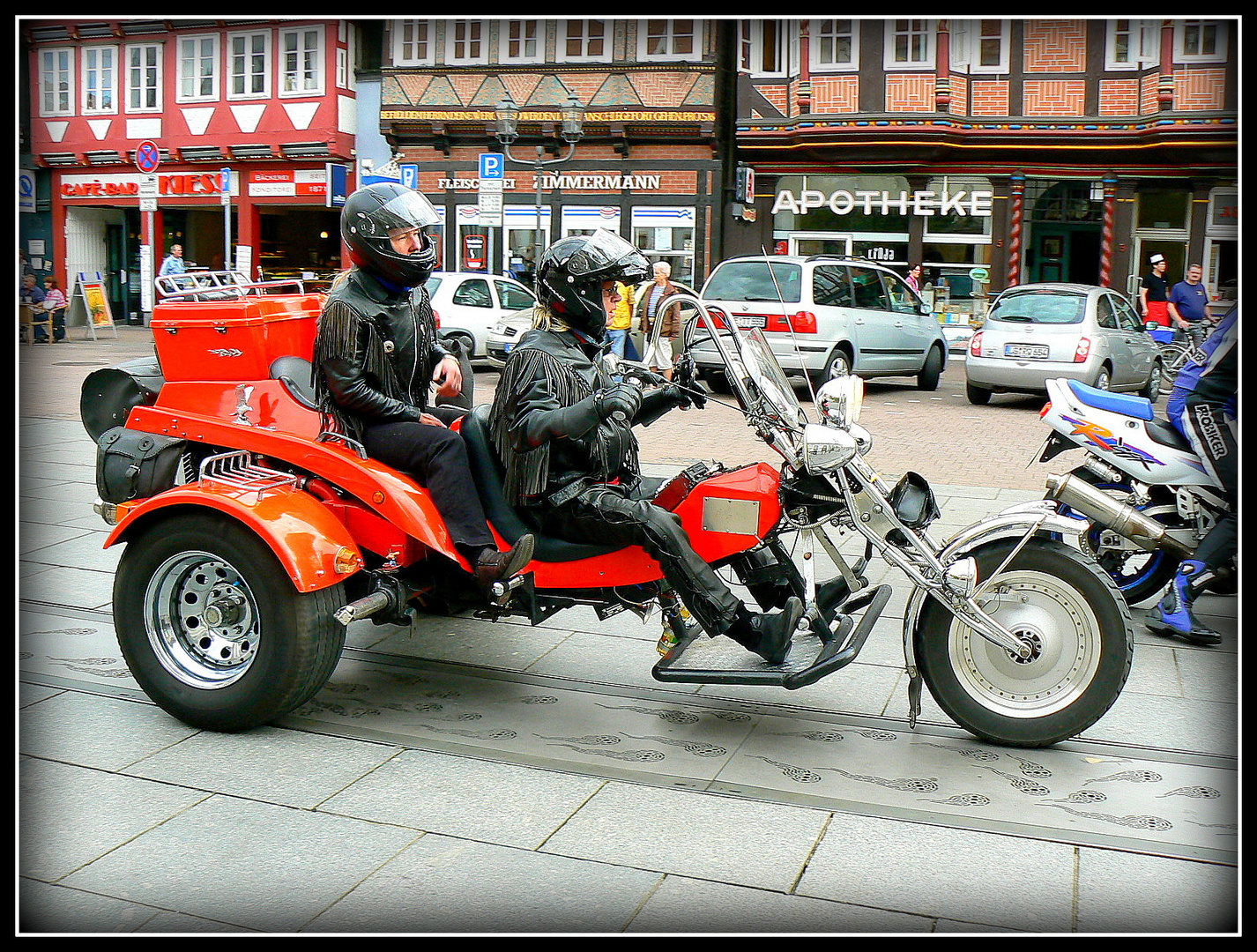 LES CHEVALIERS DU MACADAM