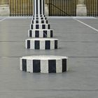 les colonnes de buren (PARIS)