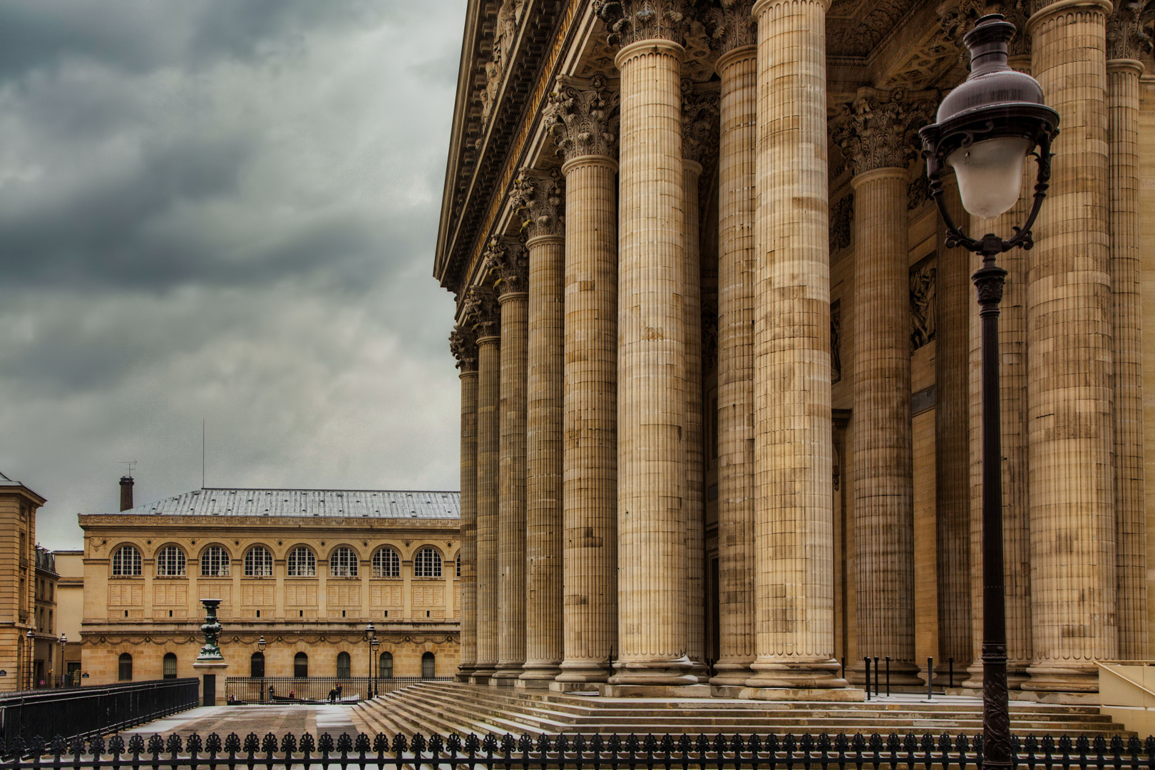 les Colonnes Du Pantheon