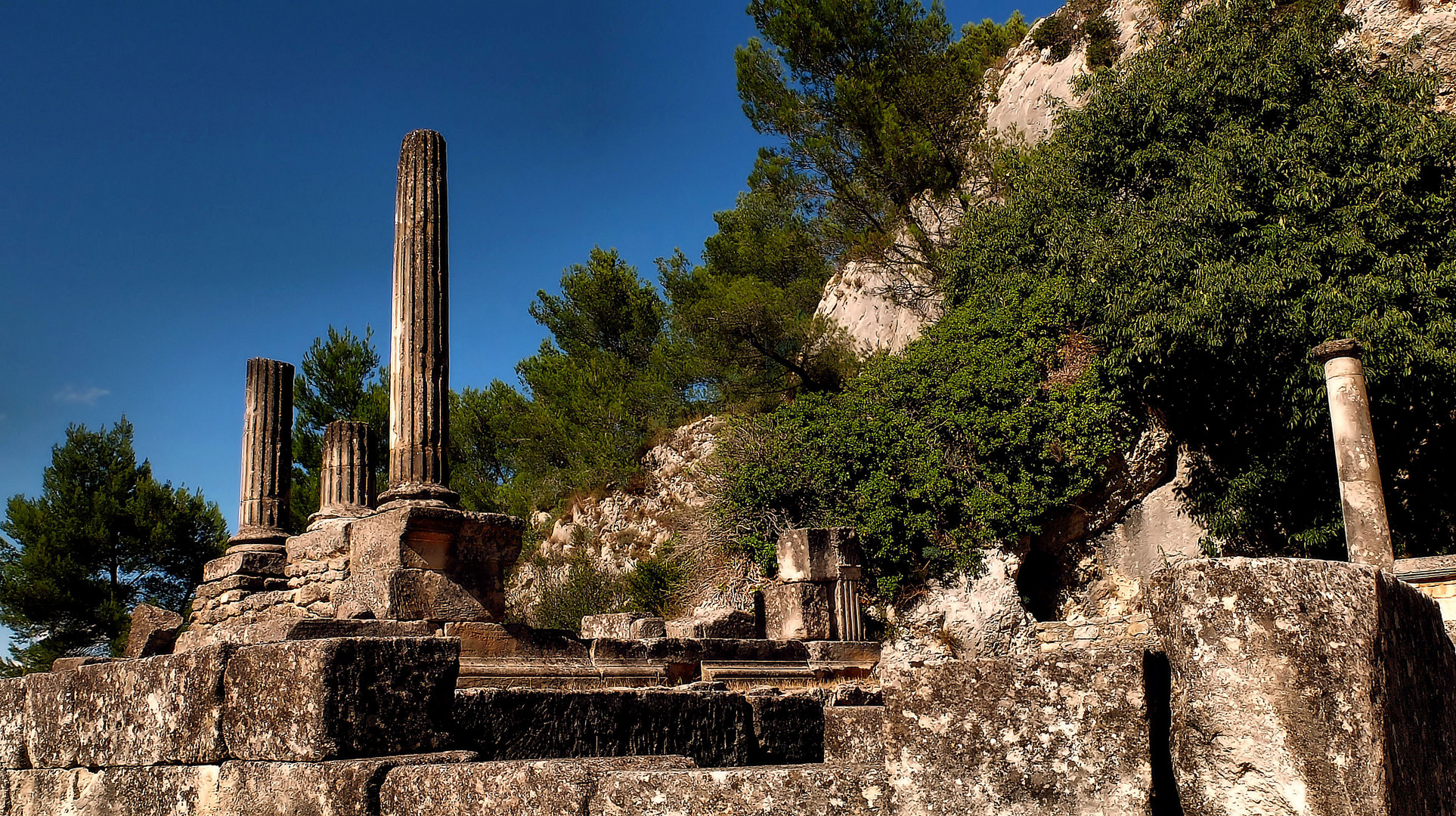 Les colonnes du temple...