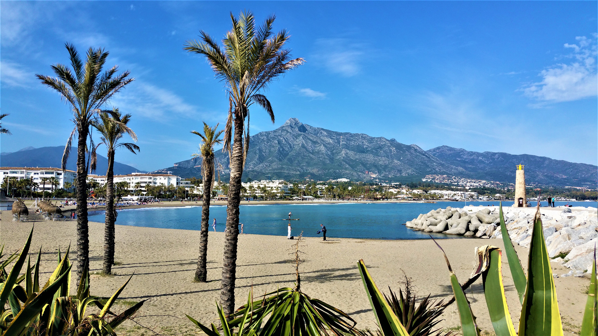 Les Couleurs de MARBELLA del MAR...