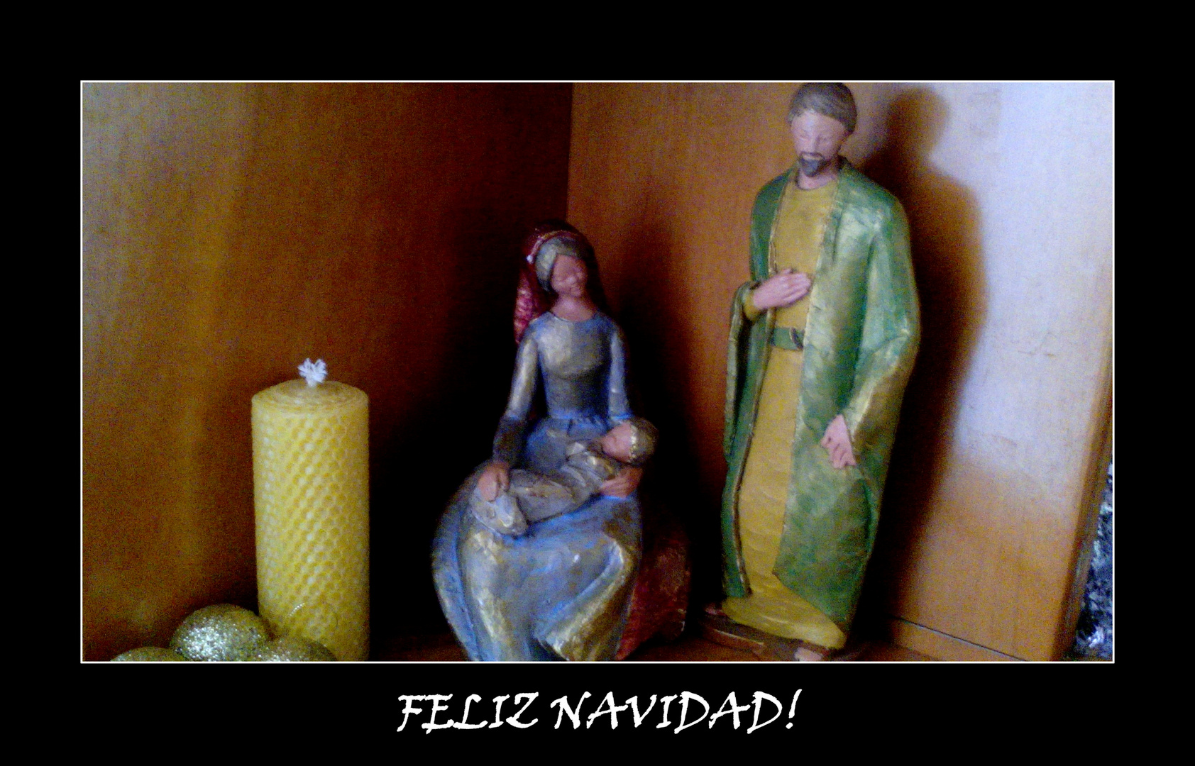 LES DESEO UNAS FELICES NAVIDADES