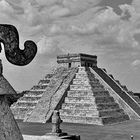 les escaliers vertigineux des monuments mayas....
