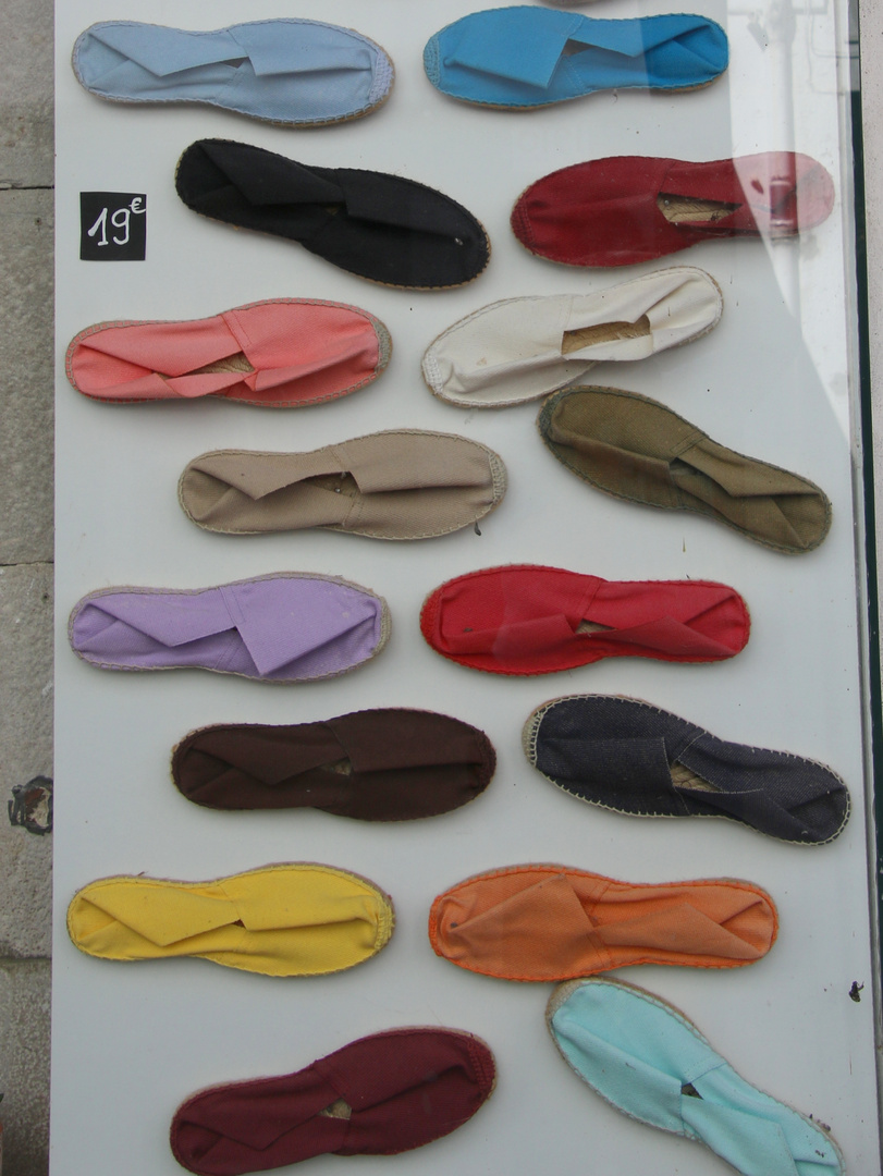 les espadrilles en vitrine !