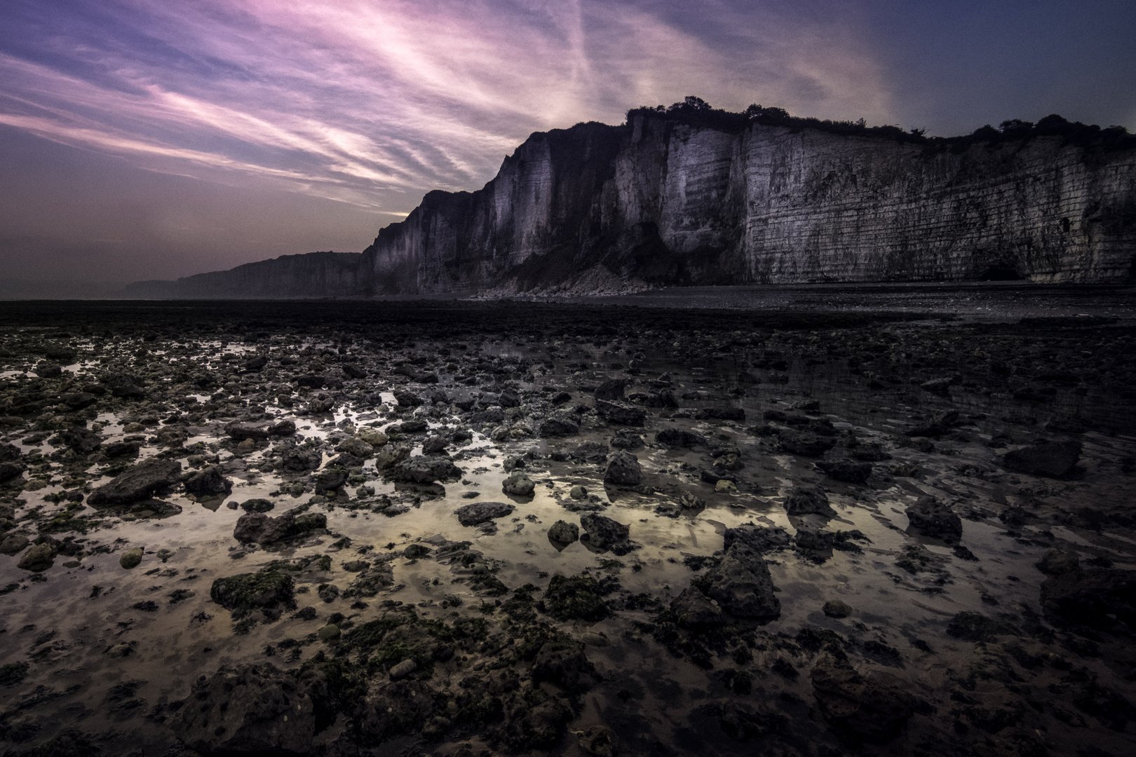 Les falaises de Yport au petit matin