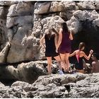 Les filles dans les calanques