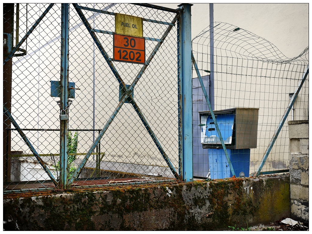 Les frères Oil, Fuel et Gaz