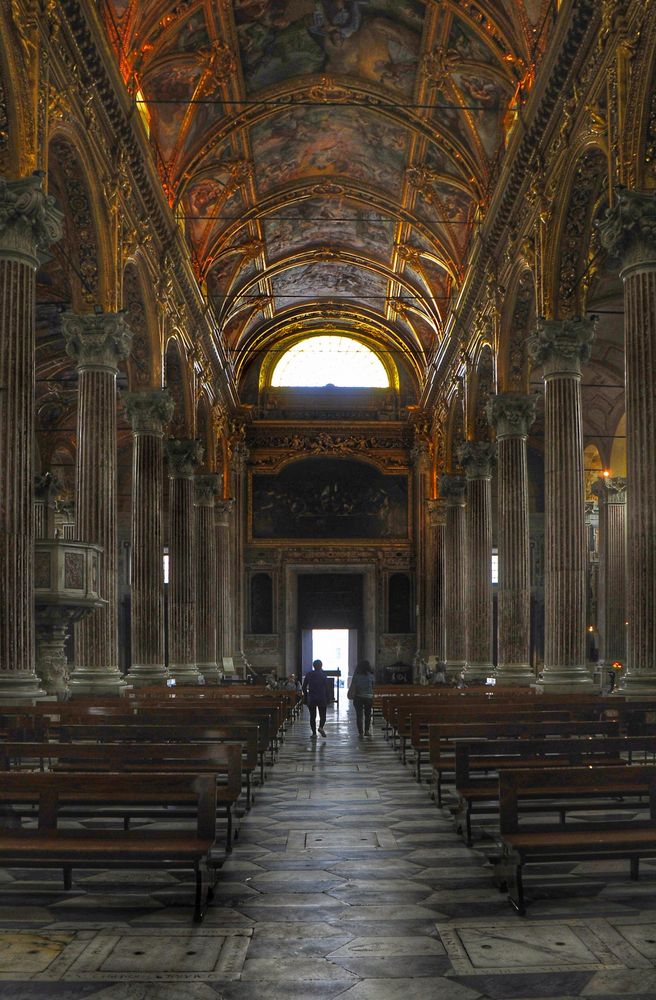 les gens dans les maisons de Dieu