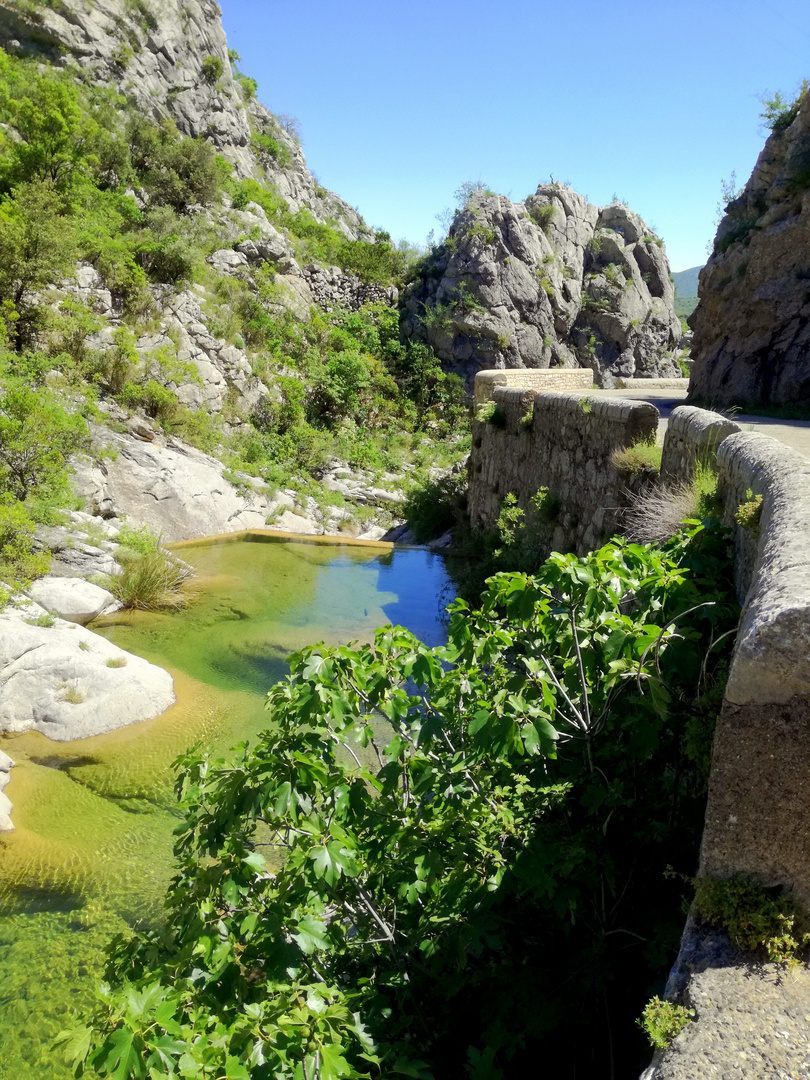 Les gorges de la Cadière, Gard