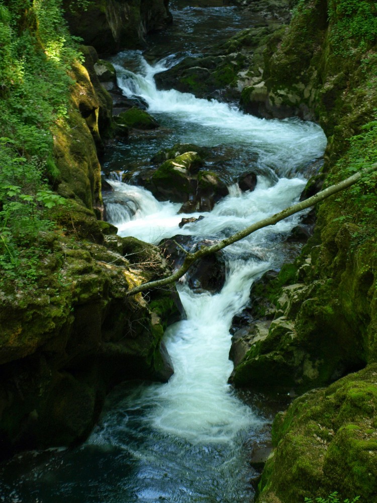 Les Gorges de la Langouette de 42 metres de profondeur von cataline27 